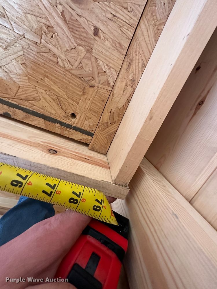 image for item LN9139 2017 Titan  livestock trailer