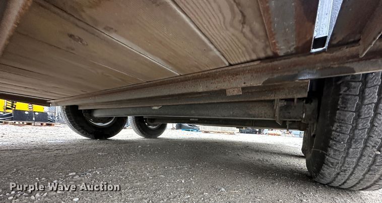 image for item LN9139 2017 Titan  livestock trailer