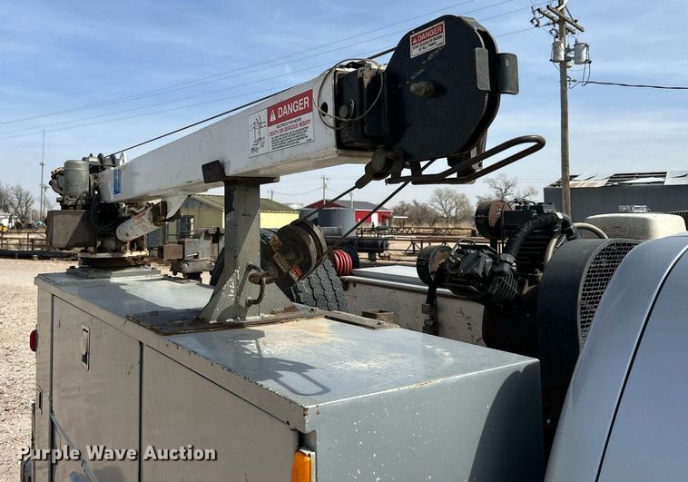 image for item LN9293 2012 GMC Sierra 3500HD  Ext. Cab utility bed pickup truck