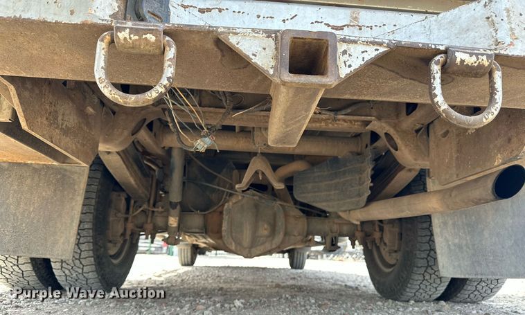 image for item LN9293 2012 GMC Sierra 3500HD  Ext. Cab utility bed pickup truck