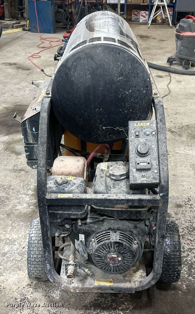 image for item LN9303 Landa MCH4-35324E  pressure washer