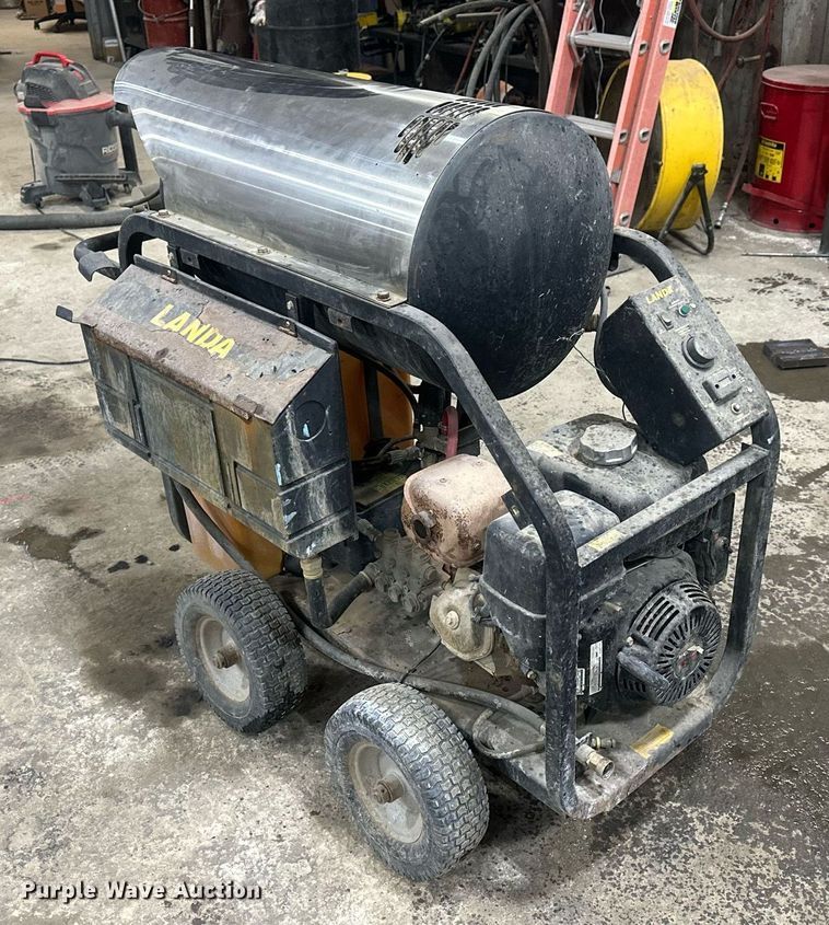 image for item LN9303 Landa MCH4-35324E  pressure washer