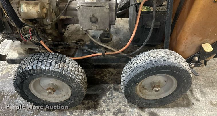 image for item LN9303 Landa MCH4-35324E  pressure washer