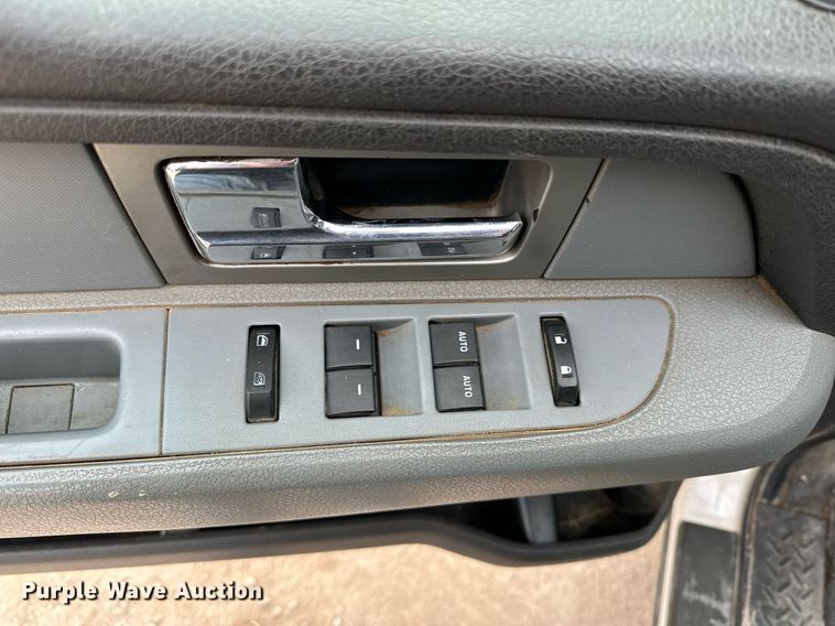 image for item LN9308 2011 Ford F150  Ext. Cab pickup truck