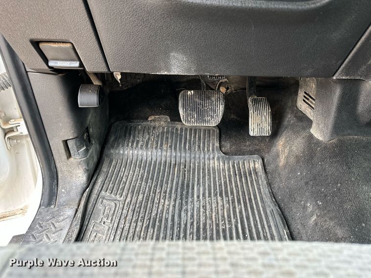 image for item LN9308 2011 Ford F150  Ext. Cab pickup truck