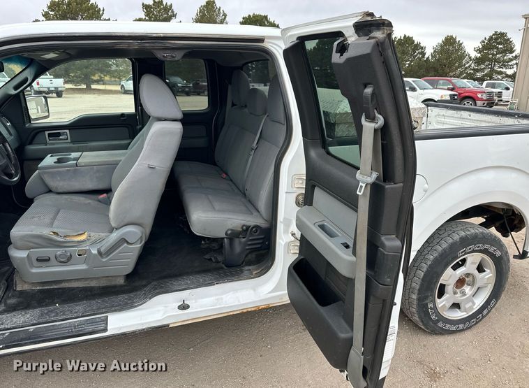 image for item LN9308 2011 Ford F150  Ext. Cab pickup truck