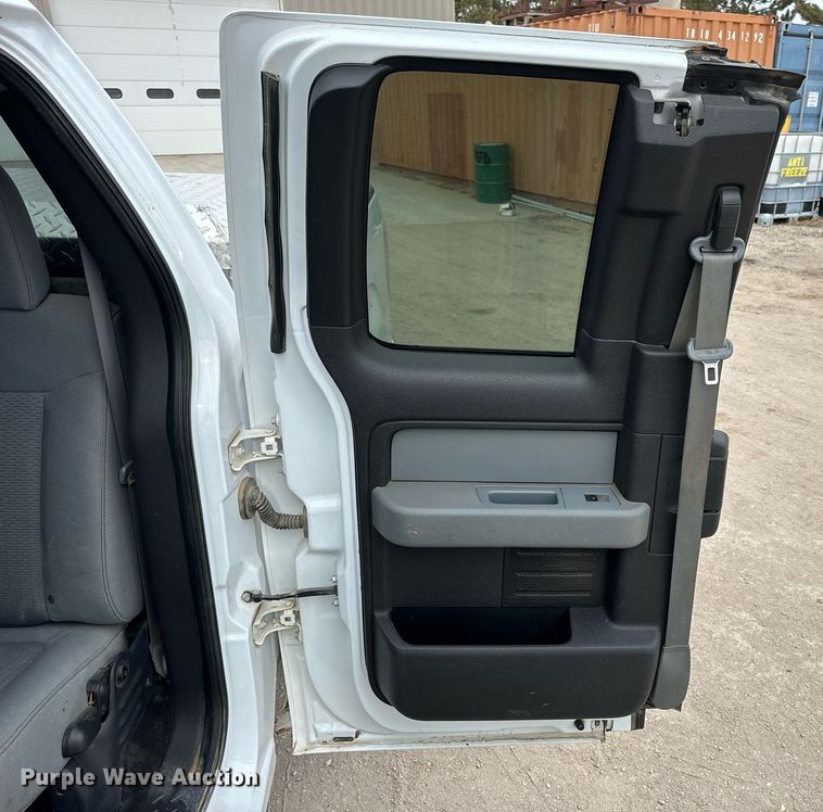 image for item LN9308 2011 Ford F150  Ext. Cab pickup truck