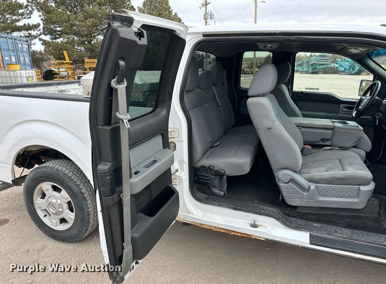 image for item LN9308 2011 Ford F150  Ext. Cab pickup truck