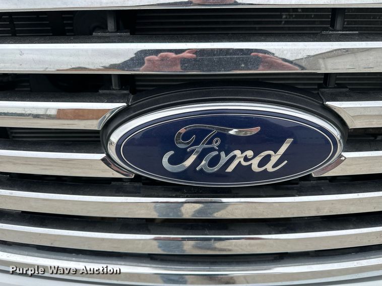 image for item LN9308 2011 Ford F150  Ext. Cab pickup truck