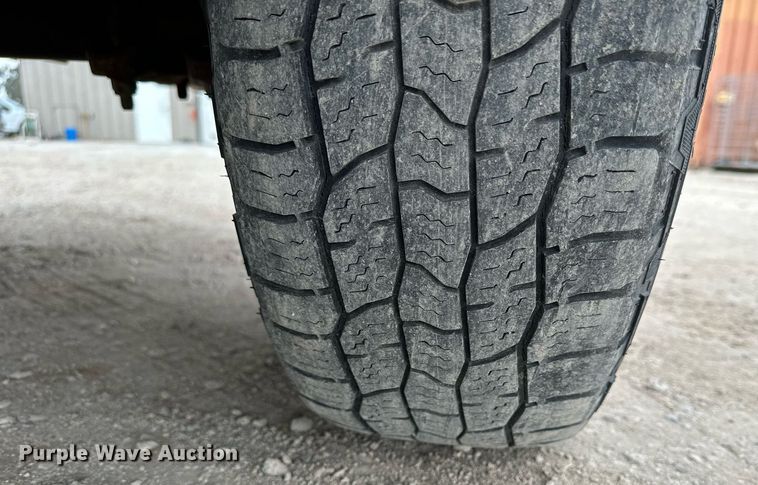 image for item LN9308 2011 Ford F150  Ext. Cab pickup truck