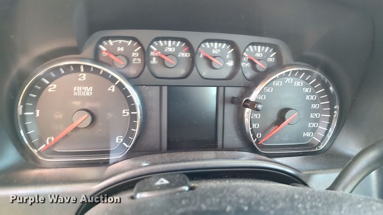 image for item LP9180 2015 Chevrolet Silverado 3500HD  utility bed pickup truck