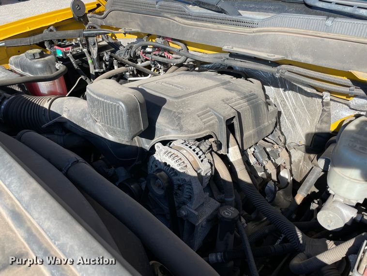 image for item LP9186 2017 Chevrolet Silverado 3500HD  utility bed pickup truck