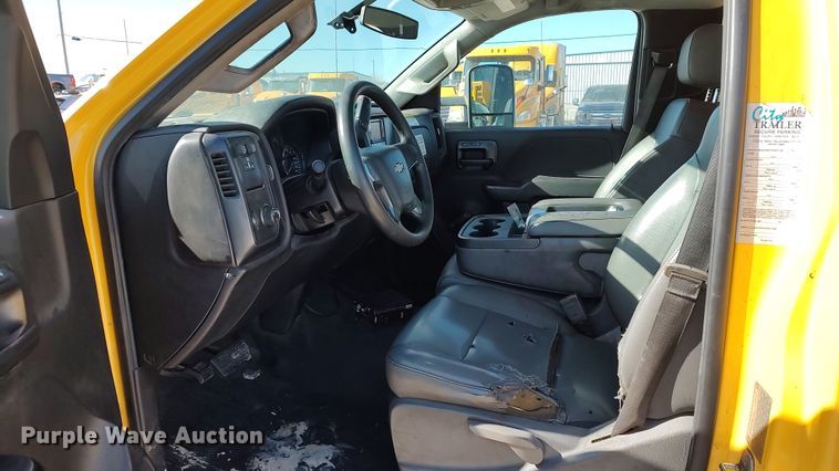 image for item LP9190 2015 Chevrolet Silverado 3500HD  utility bed pickup truck