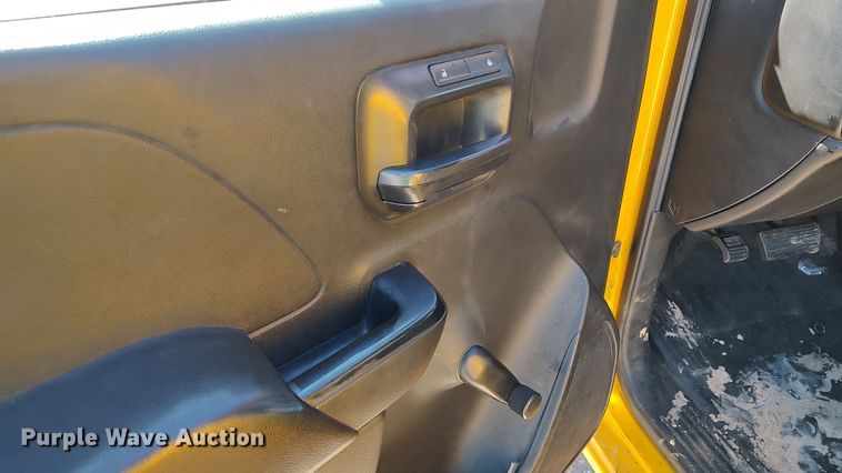 image for item LP9190 2015 Chevrolet Silverado 3500HD  utility bed pickup truck