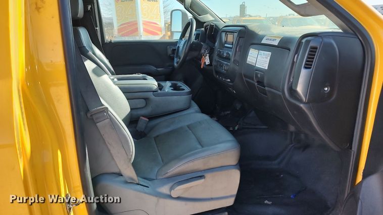 image for item LP9190 2015 Chevrolet Silverado 3500HD  utility bed pickup truck