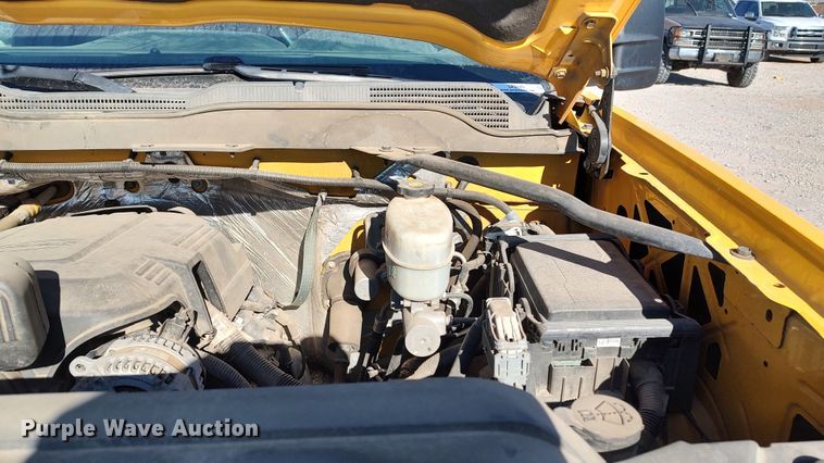 image for item LP9190 2015 Chevrolet Silverado 3500HD  utility bed pickup truck