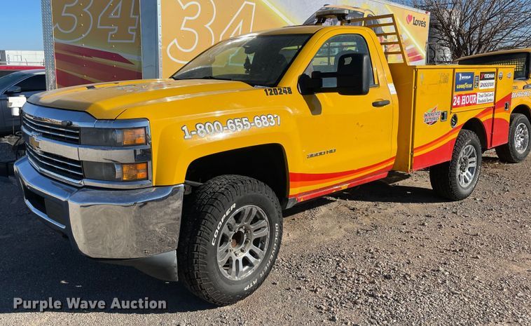 image for item LP9193 2015 Chevrolet Silverado 3500HD  utility bed pickup truck