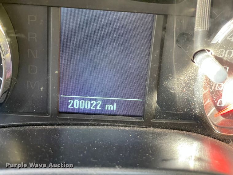 image for item LP9193 2015 Chevrolet Silverado 3500HD  utility bed pickup truck