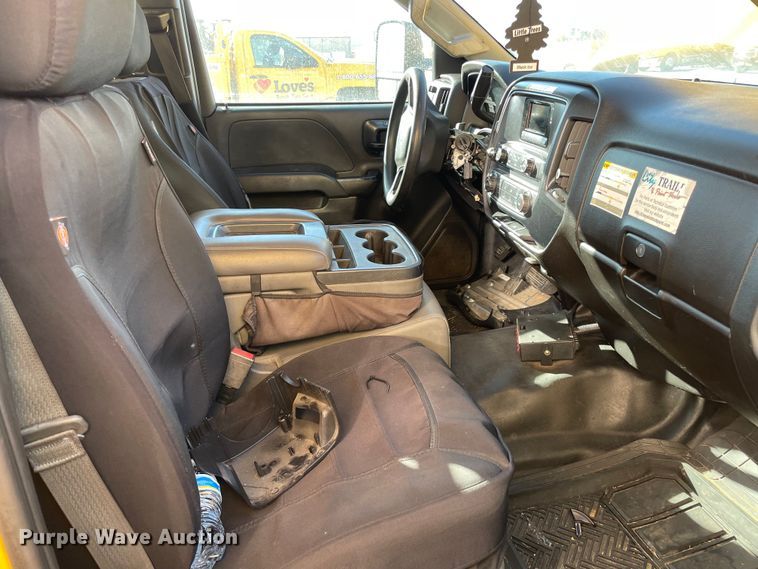 image for item LP9193 2015 Chevrolet Silverado 3500HD  utility bed pickup truck