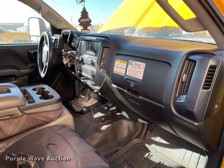 image for item LP9193 2015 Chevrolet Silverado 3500HD  utility bed pickup truck