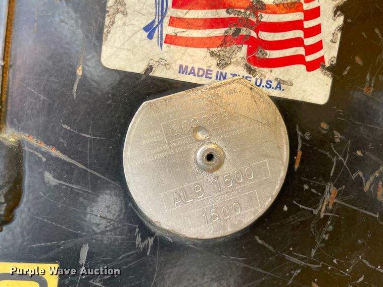 image for item LP9193 2015 Chevrolet Silverado 3500HD  utility bed pickup truck