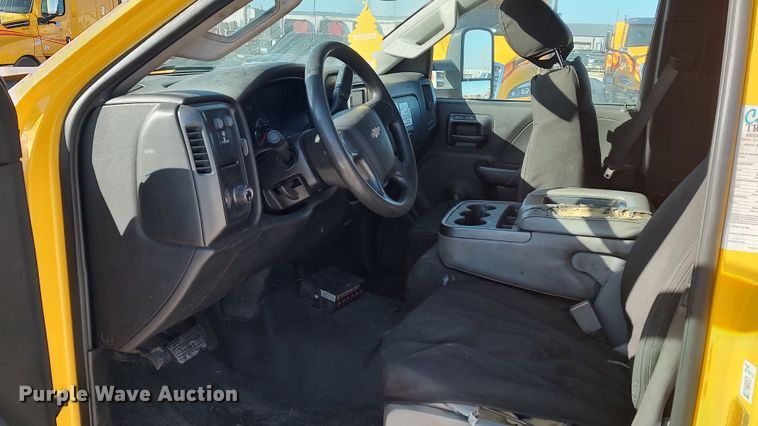 image for item LP9196 2015 Chevrolet Silverado 3500HD  utility bed pickup truck