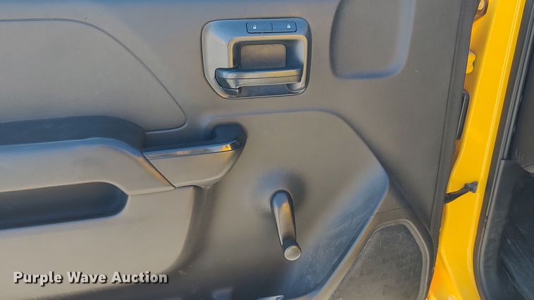 image for item LP9196 2015 Chevrolet Silverado 3500HD  utility bed pickup truck