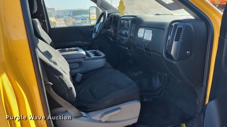 image for item LP9196 2015 Chevrolet Silverado 3500HD  utility bed pickup truck