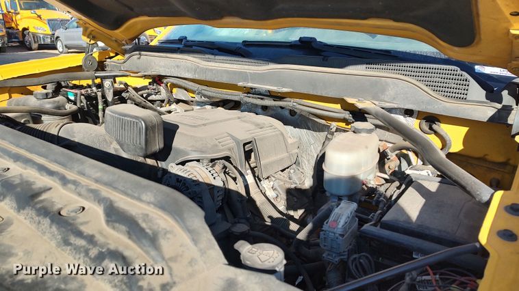 image for item LP9199 2018 Chevrolet Silverado 3500HD  utility bed pickup truck