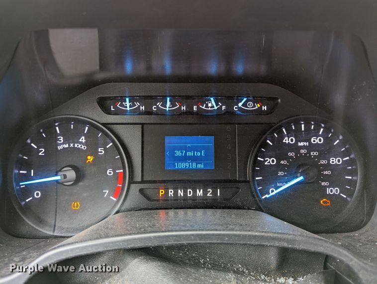 image for item LP9256 2019 Ford F350 Super Duty XL  utility bed pickup truck