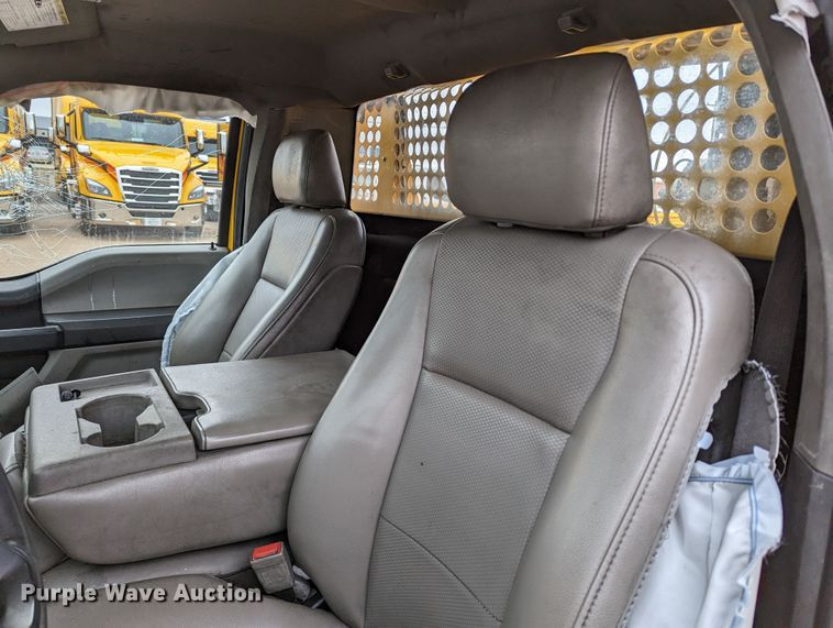 image for item LP9256 2019 Ford F350 Super Duty XL  utility bed pickup truck