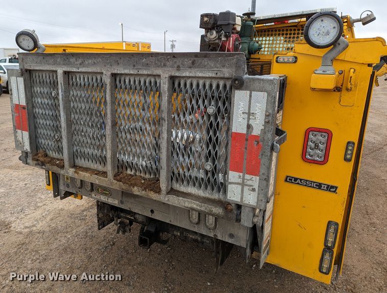 image for item LP9256 2019 Ford F350 Super Duty XL  utility bed pickup truck