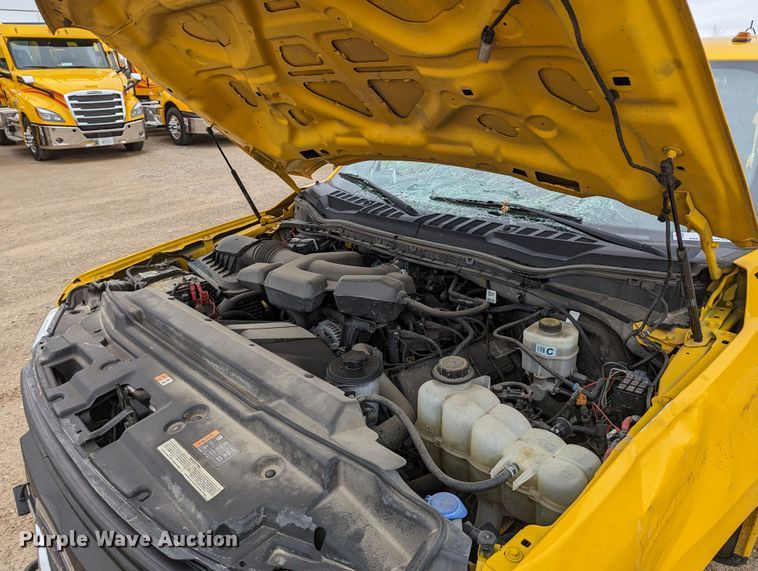 image for item LP9256 2019 Ford F350 Super Duty XL  utility bed pickup truck