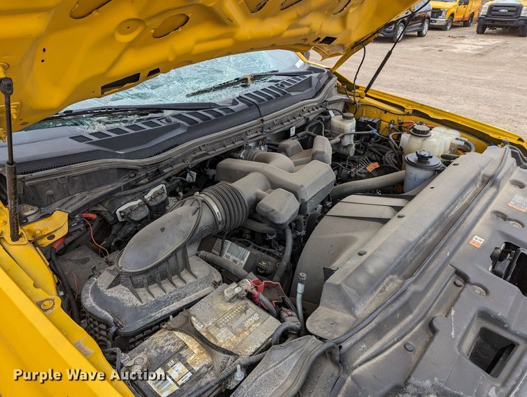 image for item LP9256 2019 Ford F350 Super Duty XL  utility bed pickup truck