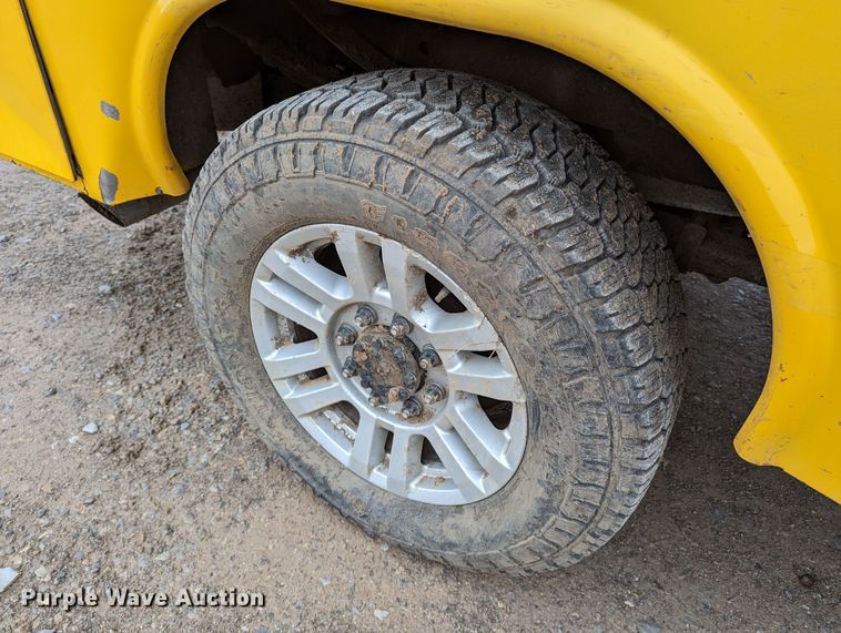 image for item LP9256 2019 Ford F350 Super Duty XL  utility bed pickup truck