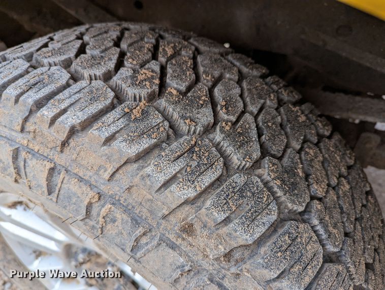 image for item LP9256 2019 Ford F350 Super Duty XL  utility bed pickup truck