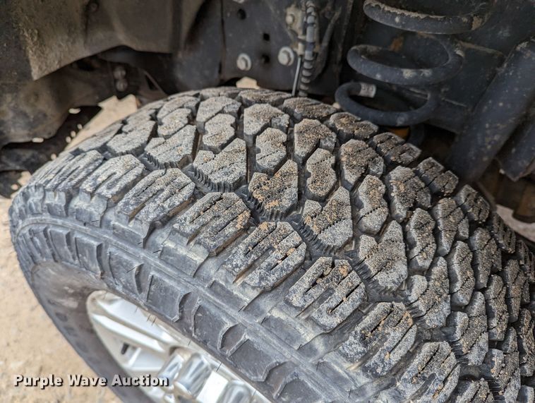 image for item LP9256 2019 Ford F350 Super Duty XL  utility bed pickup truck