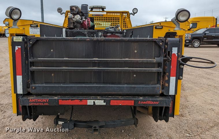 image for item LP9260 2016 Ford F350 Super Duty XL  utility bed pickup truck