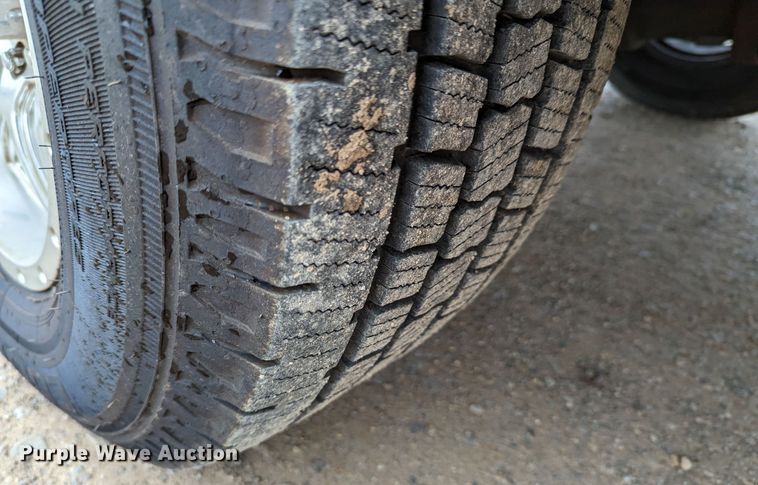 image for item LP9260 2016 Ford F350 Super Duty XL  utility bed pickup truck