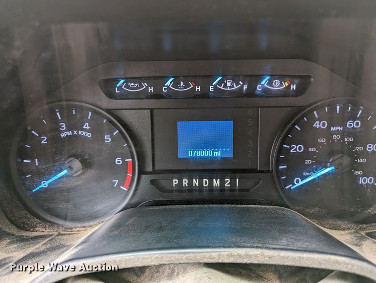 image for item LP9261 2019 Ford F350 Super Duty XL  utility bed pickup truck