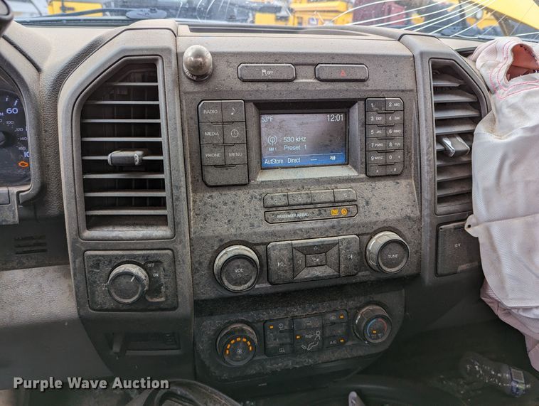 image for item LP9261 2019 Ford F350 Super Duty XL  utility bed pickup truck