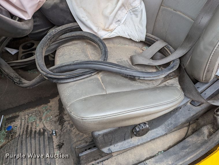 image for item LP9261 2019 Ford F350 Super Duty XL  utility bed pickup truck