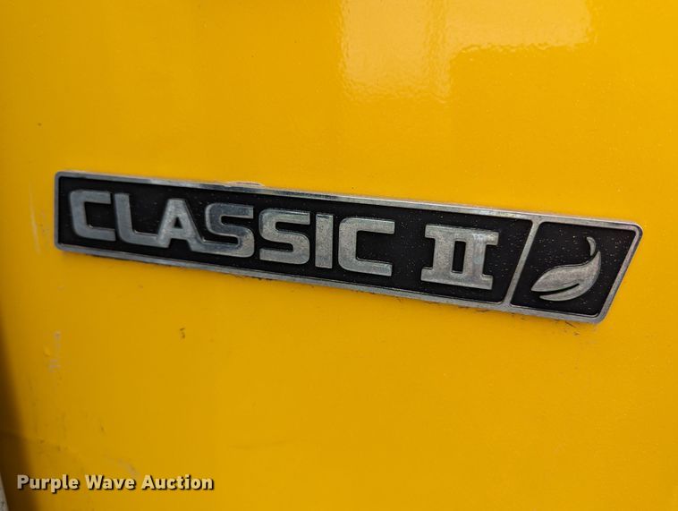 image for item LP9261 2019 Ford F350 Super Duty XL  utility bed pickup truck