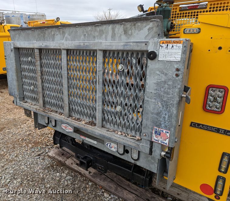 image for item LP9261 2019 Ford F350 Super Duty XL  utility bed pickup truck