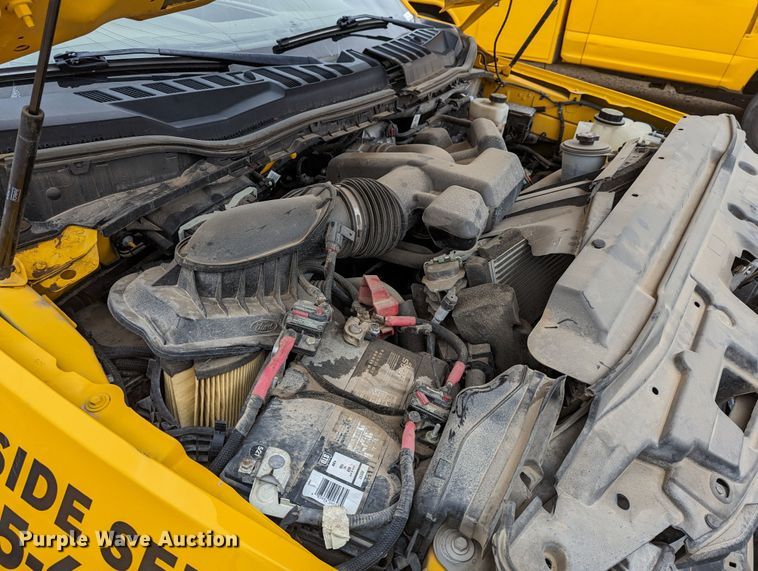 image for item LP9261 2019 Ford F350 Super Duty XL  utility bed pickup truck