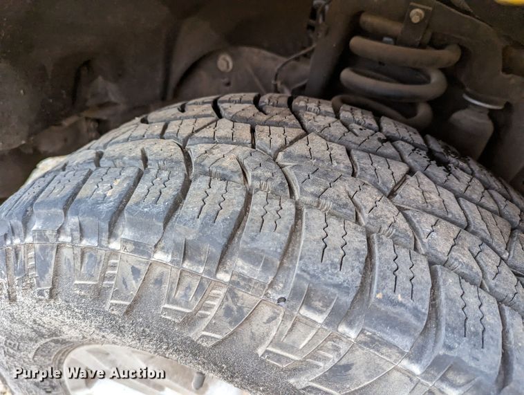 image for item LP9261 2019 Ford F350 Super Duty XL  utility bed pickup truck