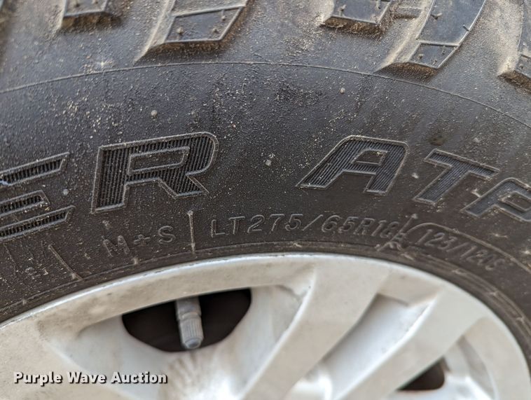 image for item LP9261 2019 Ford F350 Super Duty XL  utility bed pickup truck