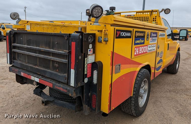 image for item LP9262 2016 Ford F350 Super Duty XL  utility bed pickup truck