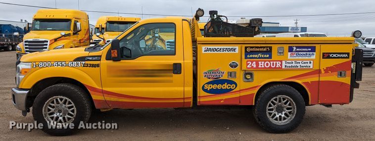 image for item LP9262 2016 Ford F350 Super Duty XL  utility bed pickup truck