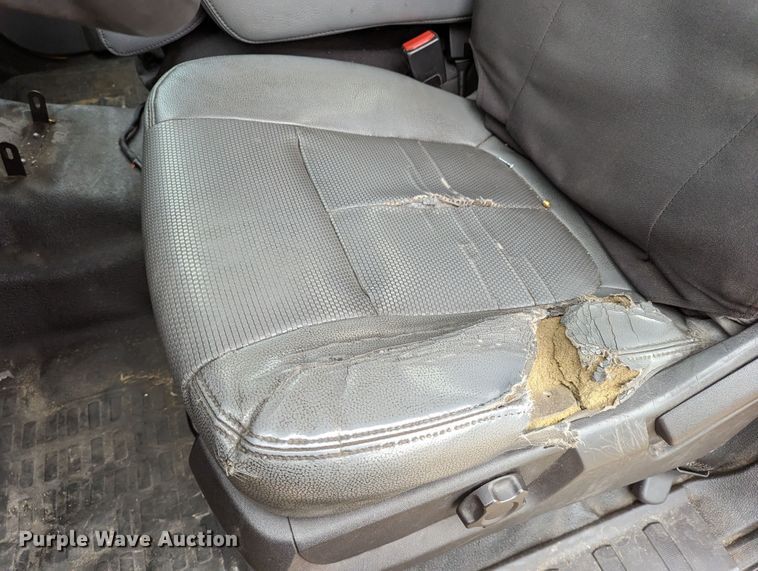 image for item LP9262 2016 Ford F350 Super Duty XL  utility bed pickup truck